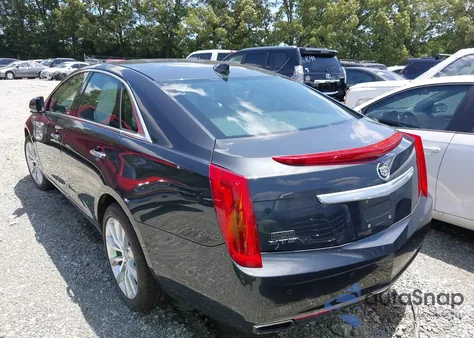 2015 Cadillac Xts Luxury from USA, damaged, VIN 2G61M5S36F9200475